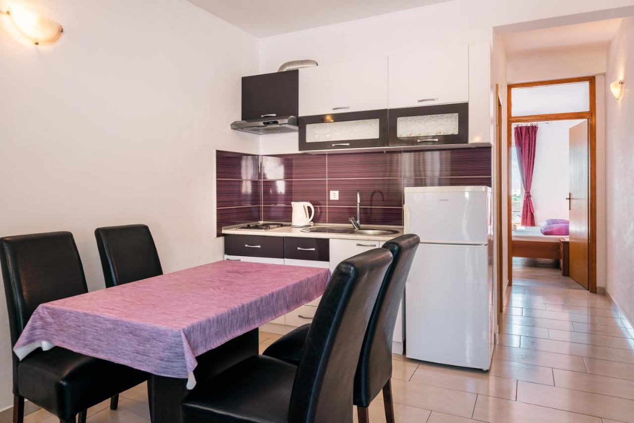 Apartments Pitarevic Saplunara Exterior foto